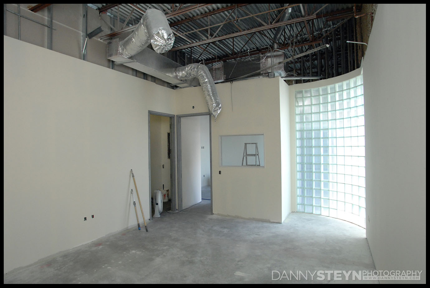 Photography studio Editing Office dry-wall complete