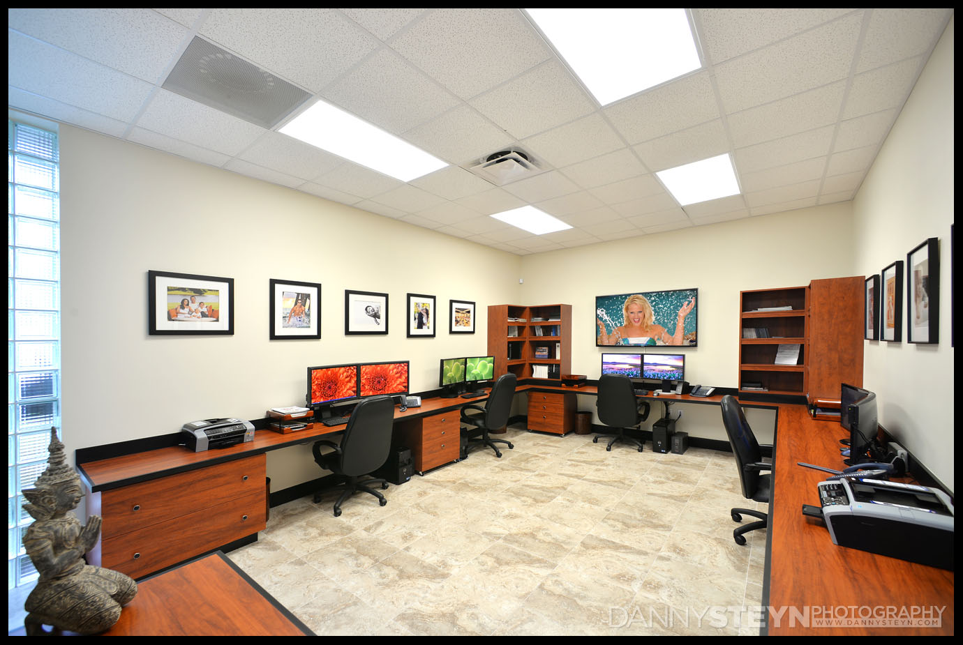 Danny Steyn Photography Studios - Editing Offices